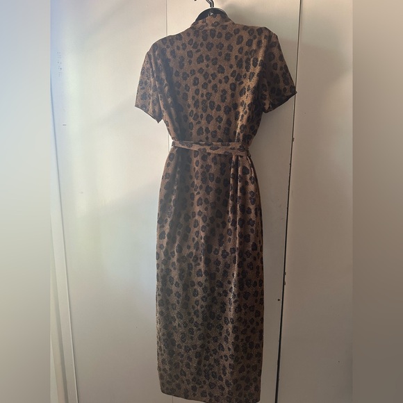 Virgo sequence, leopard midi wrap dress - Picture 3 of 5